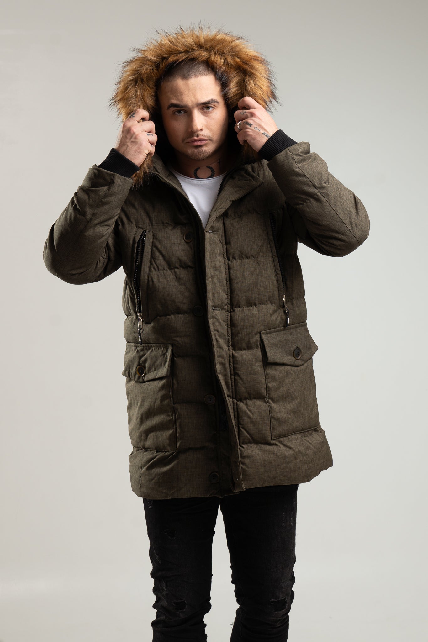 Zimowa parka męska w kolorze khaki z kapturem