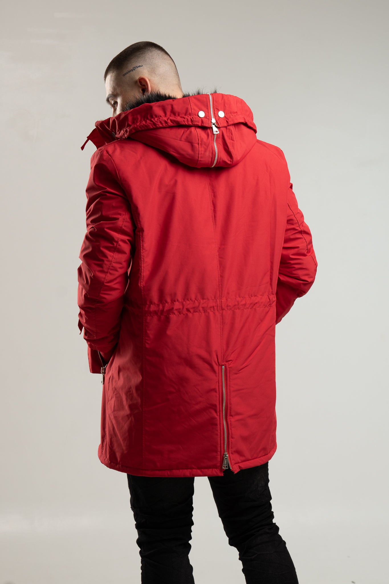 Czerwona parka męska o kroju slim-fit z kapturem
