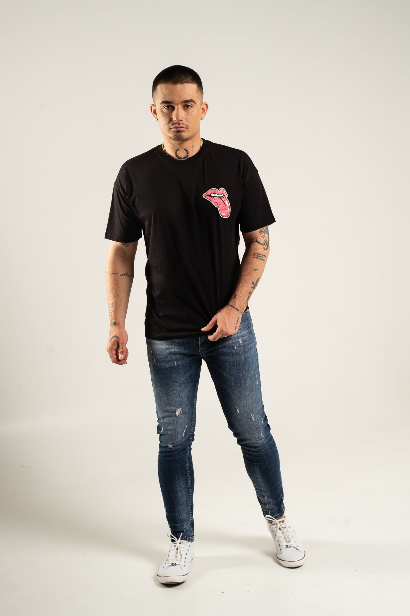 Koszulka Oversize "Tongue Out" - Czarna