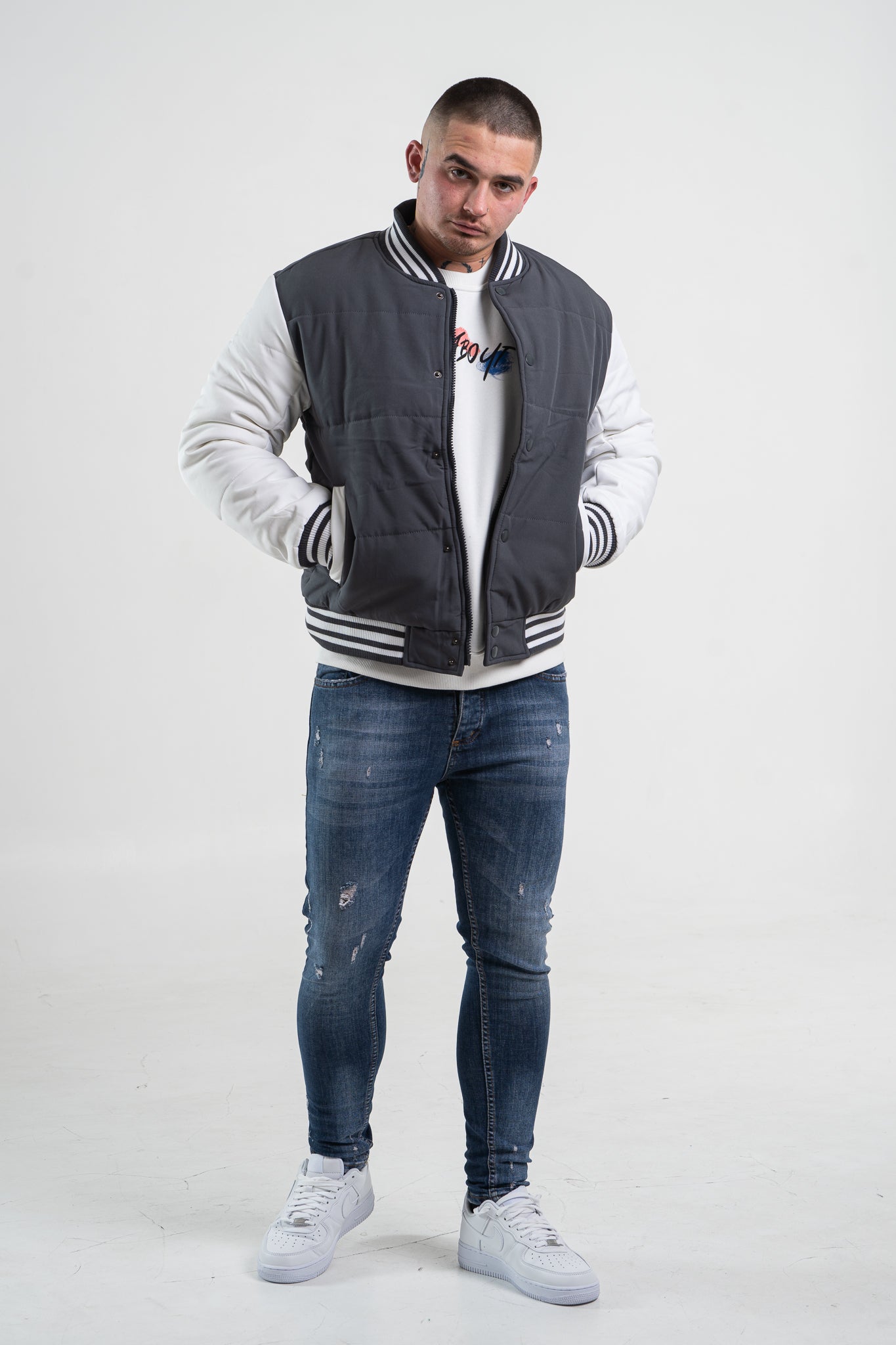 Kurtka męska typu bomberka w kolorze szarym