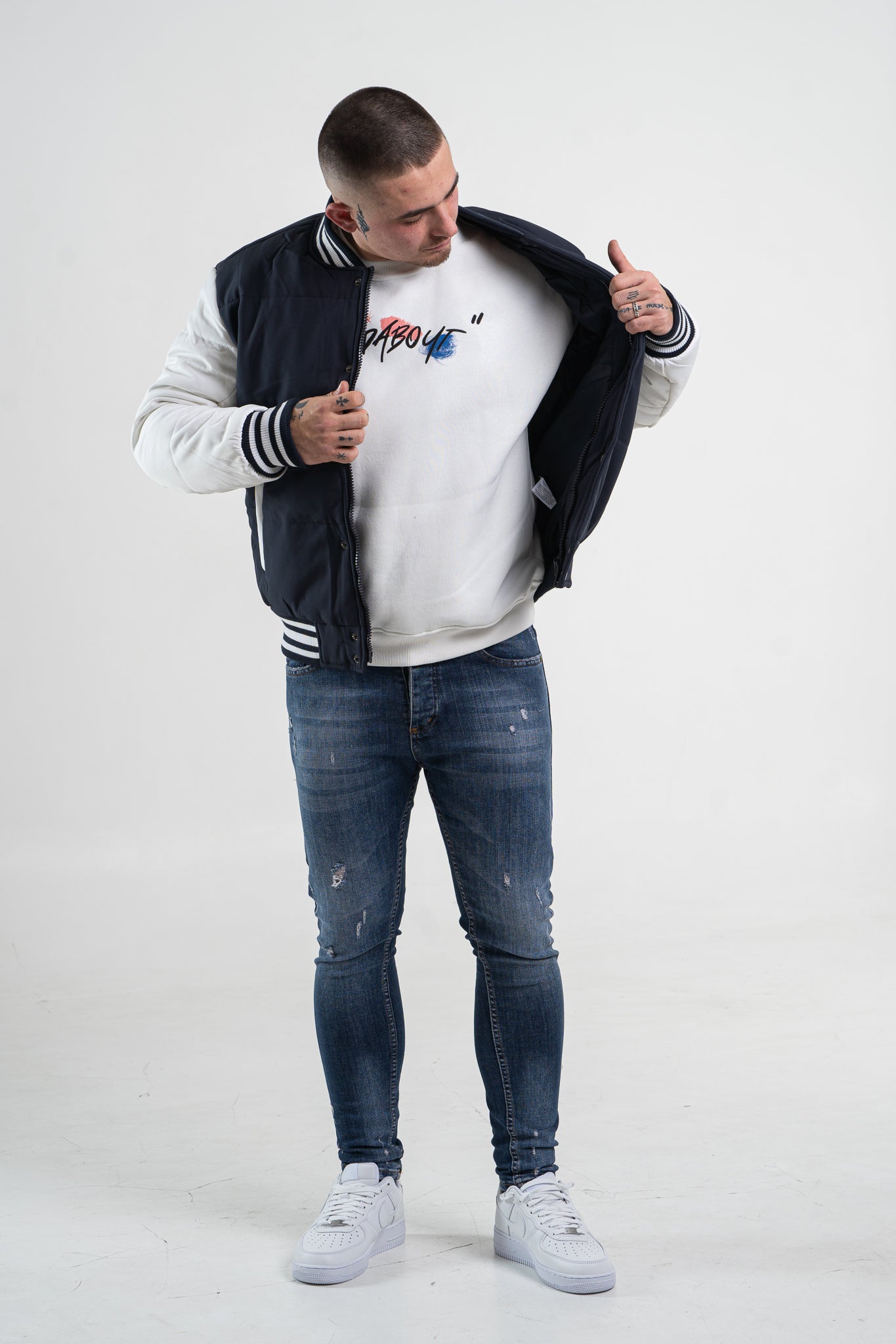 Kurtka męska typu bomberka w kolorze granatowym