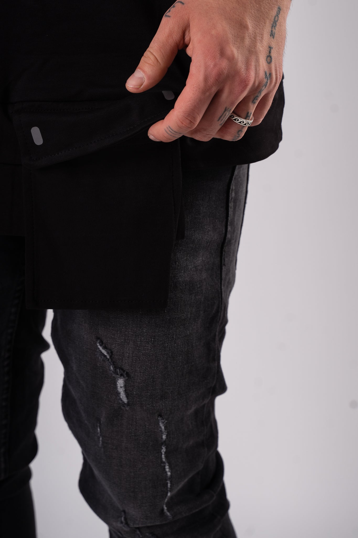 Koszulka Oversize "Twist" - czarna