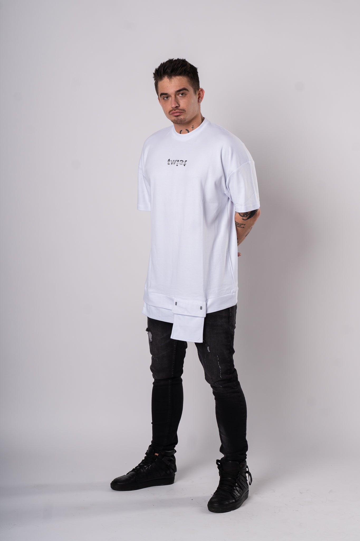 Koszulka Oversize "Twist" - biała