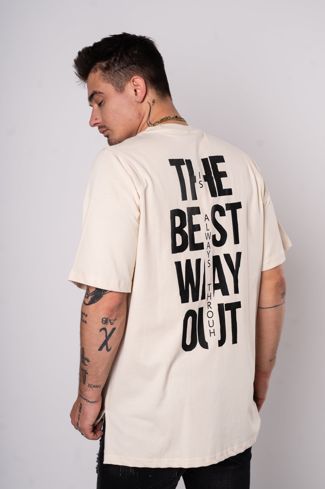 Koszulka Oversize "The Best Way Out" - biała