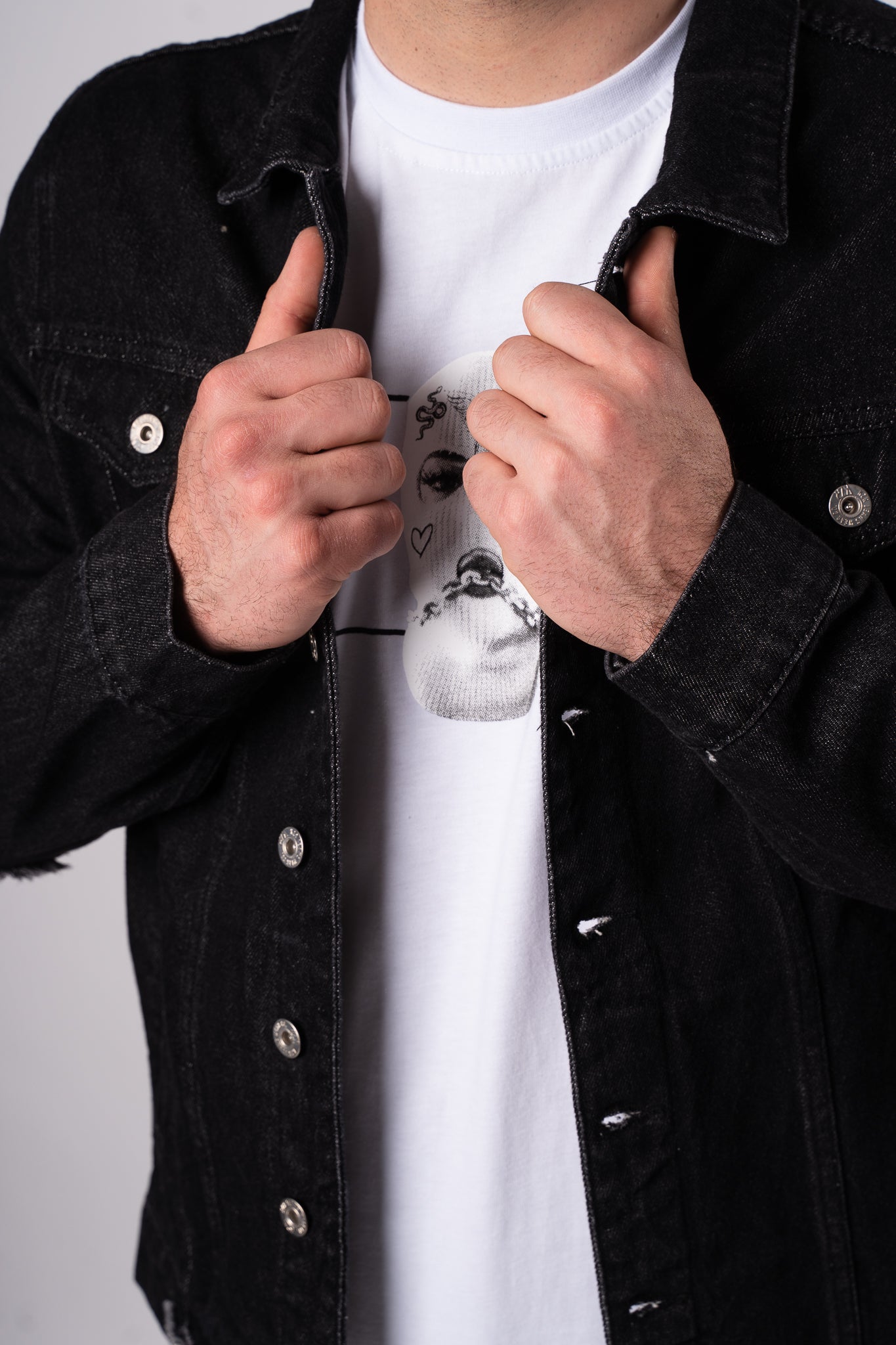 Katana Jeansowa z Przetarciami - Czarna