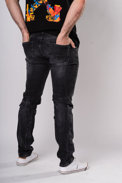 Czarne spodnie z przetarciami "MenIsland"